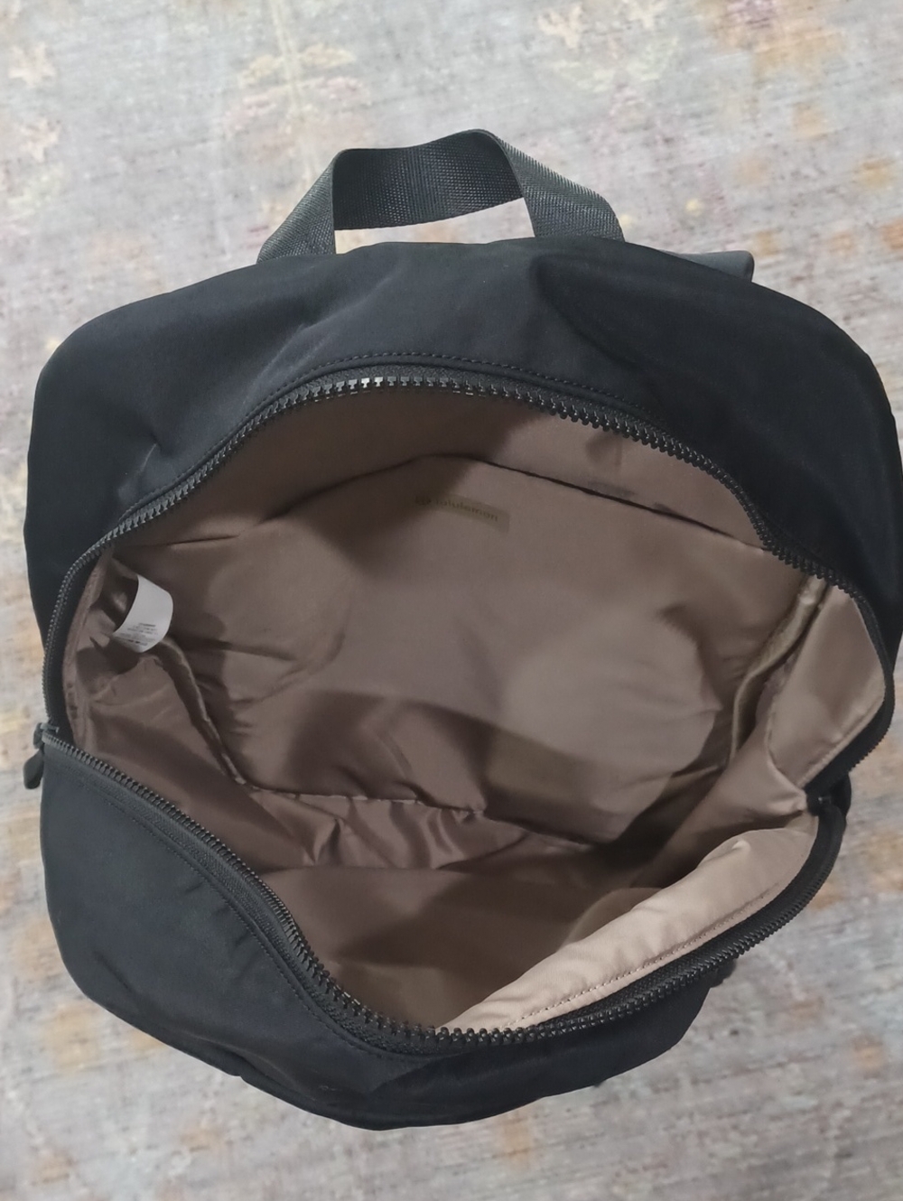 Lululemon Everywhere Shell Backpack - Picture 9 of 13